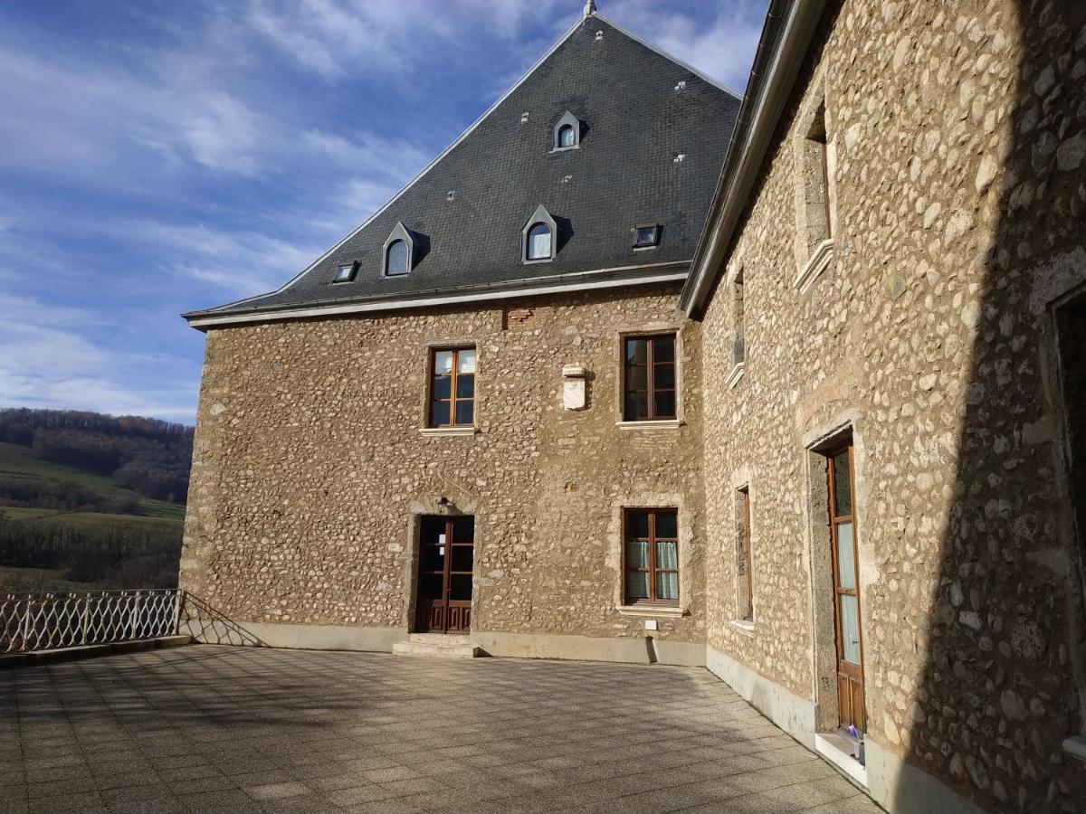 Appartement Chateau Uriage-Chamrousse Saint-Martin-dʼUriage Exterior foto