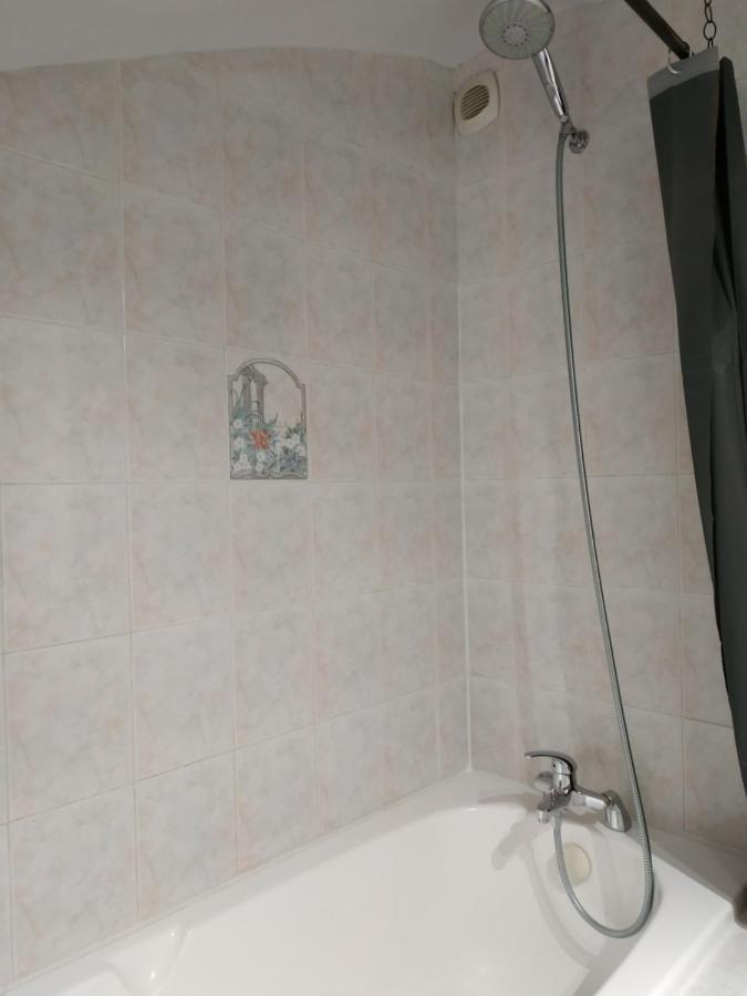 Appartement Chateau Uriage-Chamrousse Saint-Martin-dʼUriage Exterior foto