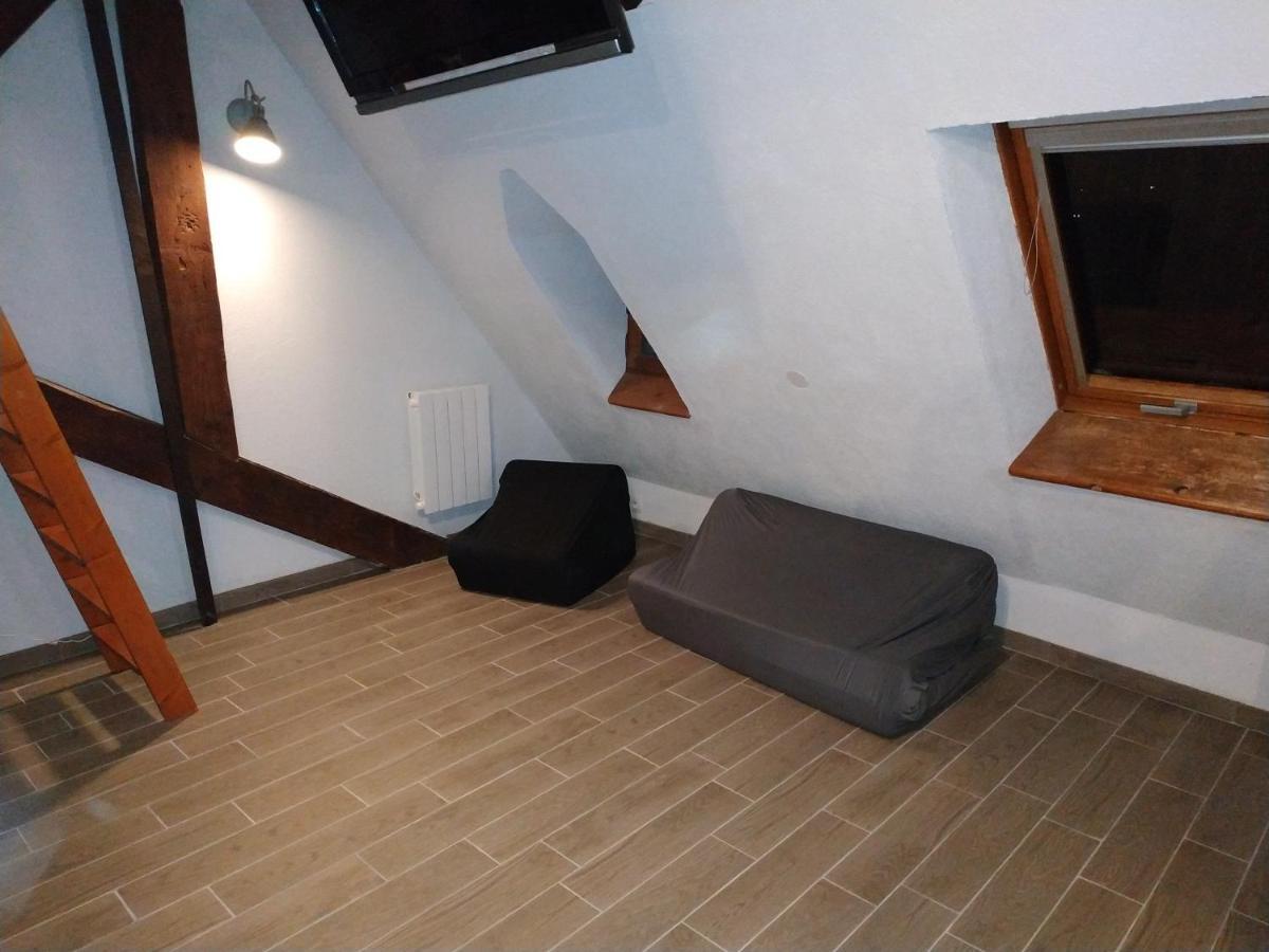 Appartement Chateau Uriage-Chamrousse Saint-Martin-dʼUriage Exterior foto
