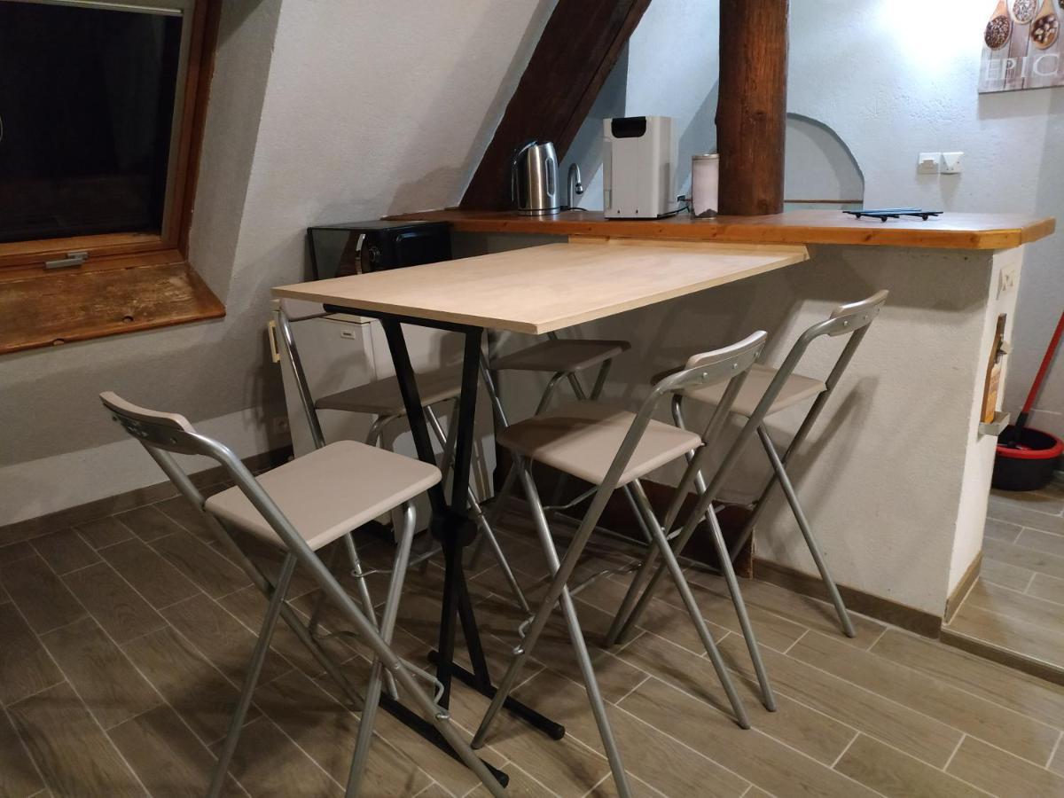 Appartement Chateau Uriage-Chamrousse Saint-Martin-dʼUriage Exterior foto